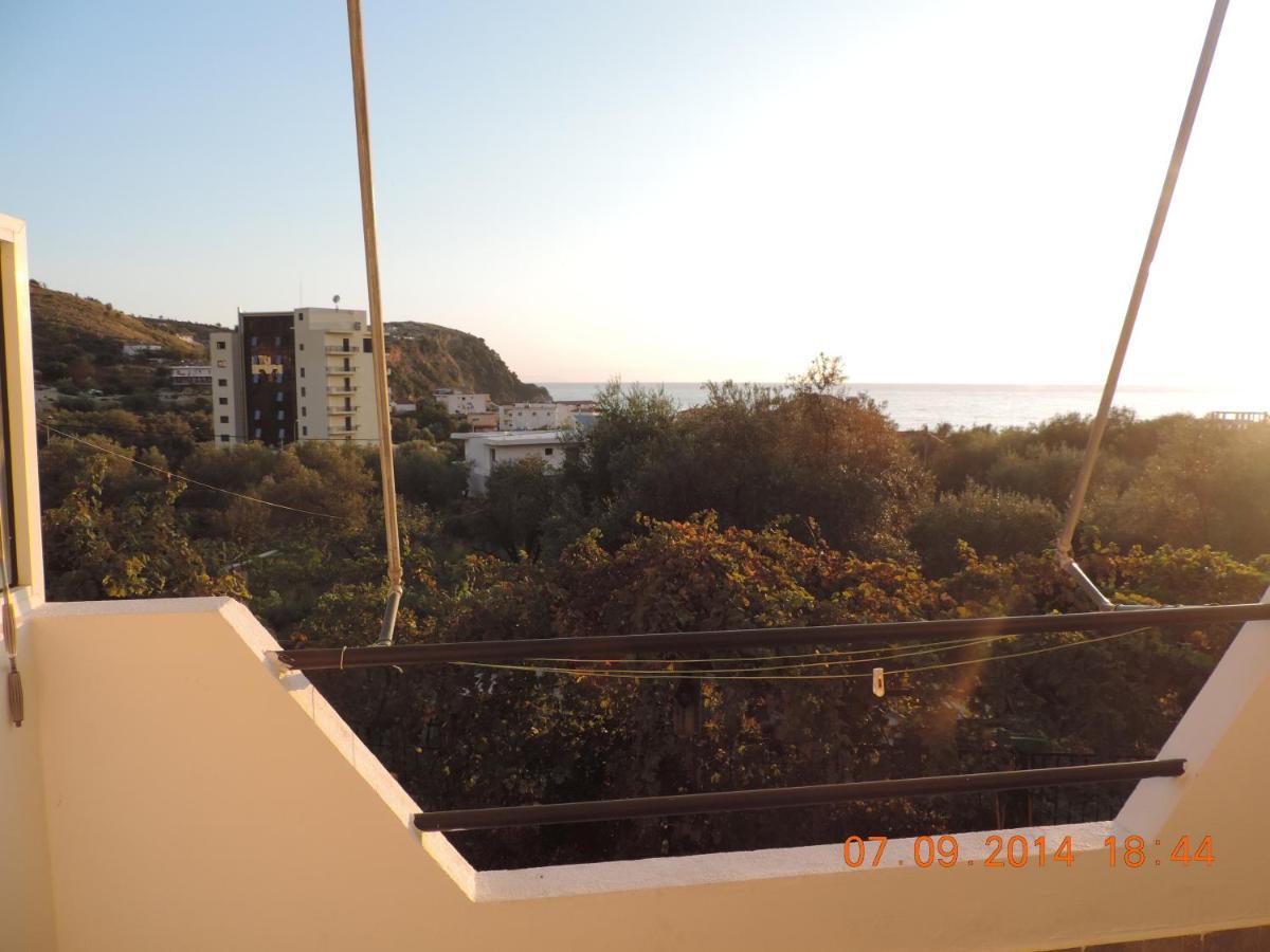 Velco Bb Himara Bed and Breakfast Εξωτερικό φωτογραφία